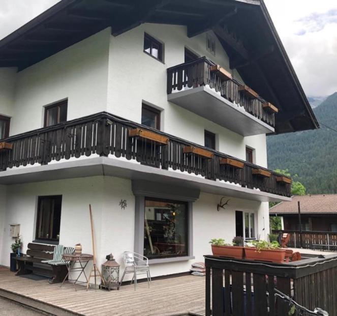 Gaestehaus Schmitt Lahn Exterior photo